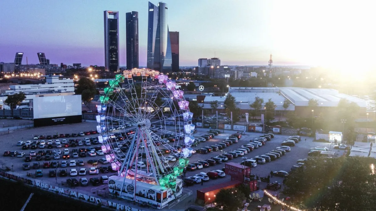 🐶 Lleva a tu perro al cine contigo en Madrid: el plan pet-friendly más sorprendente del año