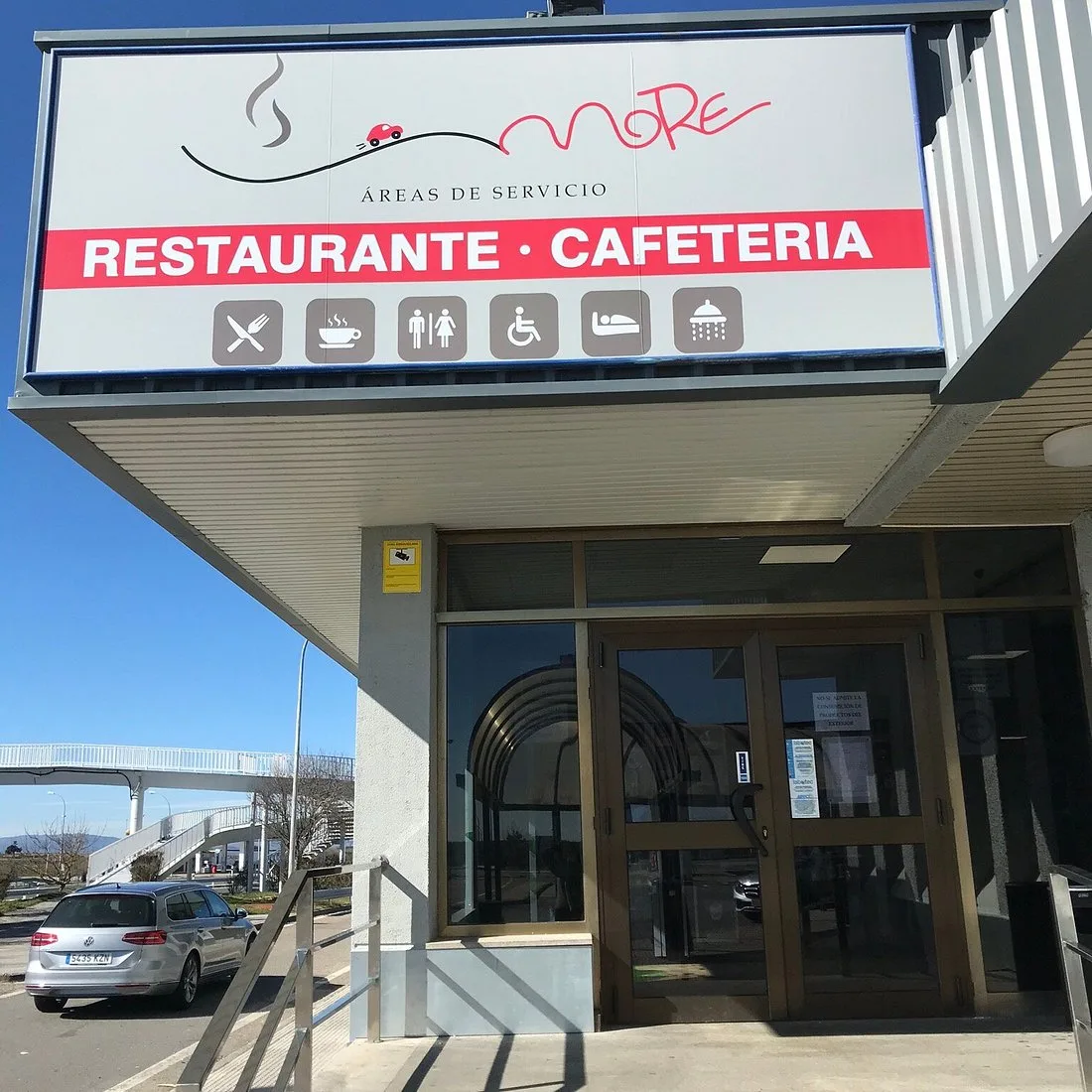 Área de Servicio More (EasyGas / Restaurante)