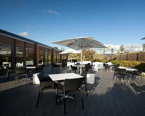 Restaurante La Hacienda (Cerca de A-6)