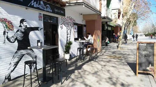 Bar Mala Pata Aluche