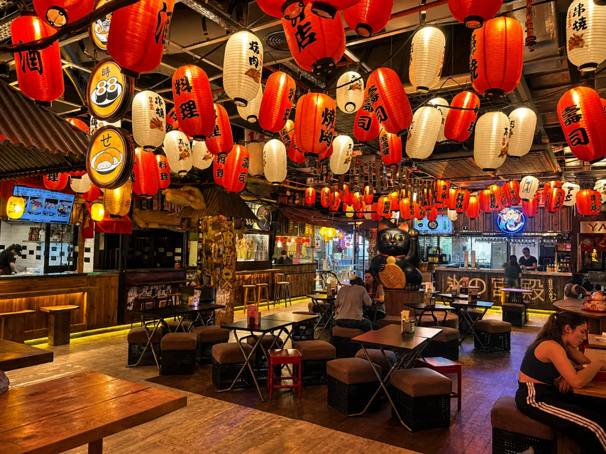 Okio Asian Street Market (Palacio de Hielo)