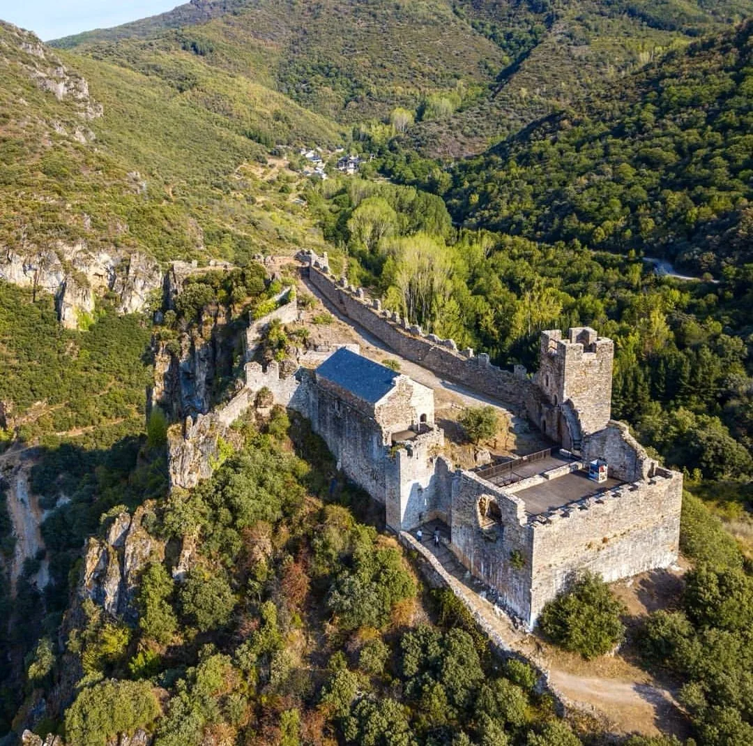 Castillo de Cornatel